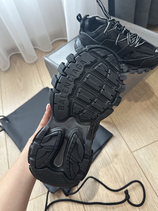 Balenciaga Track