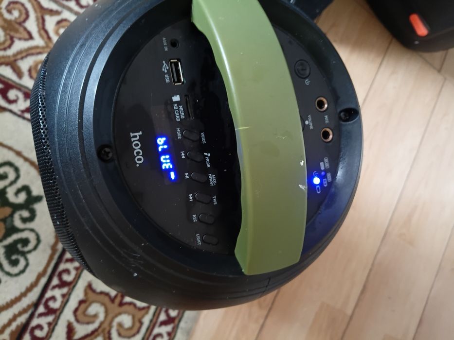 Продается активная колонка!