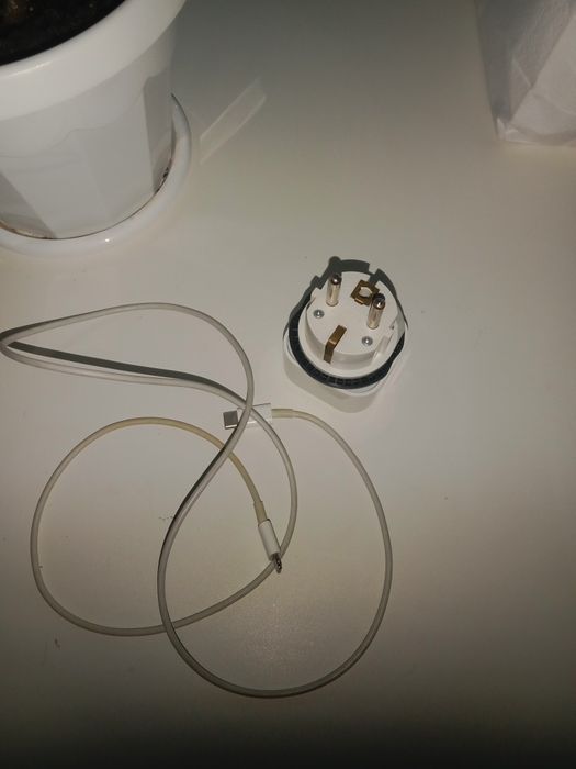 Зарядка оригинал Айфона