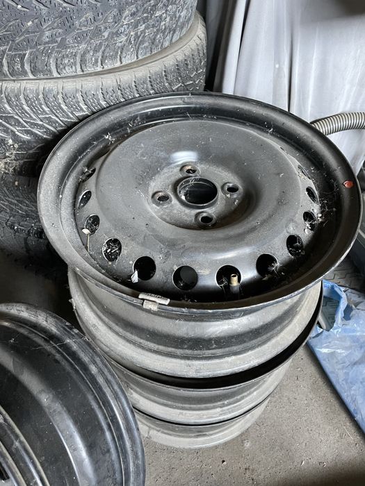 Продам резину с дисками