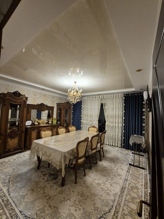 Квартира сотилади