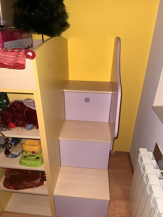 Детска спалня на два етажа