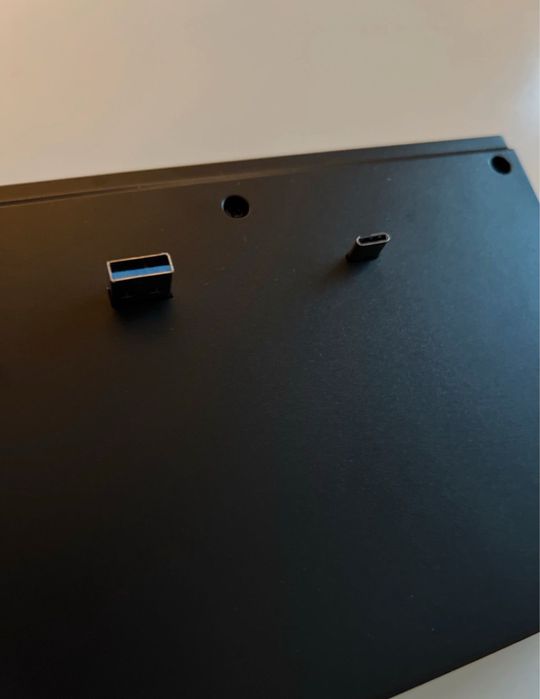 Incarcator usb c consola pentru Tesla model 3