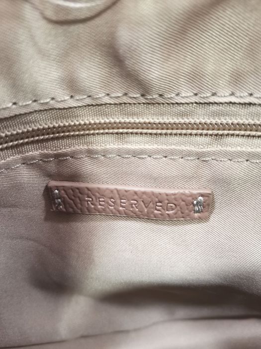 Малка дамска чантичка Reserved