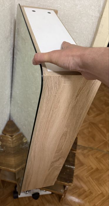 Шкафчик с зеркалом (навесной)