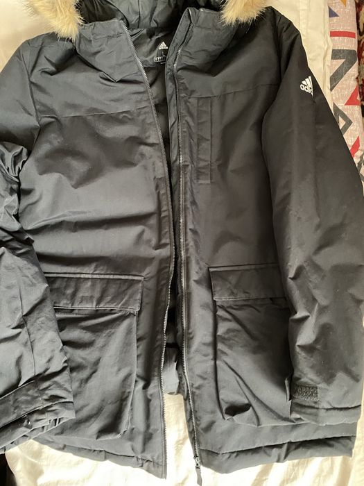 Продам оригенальные куртки новые