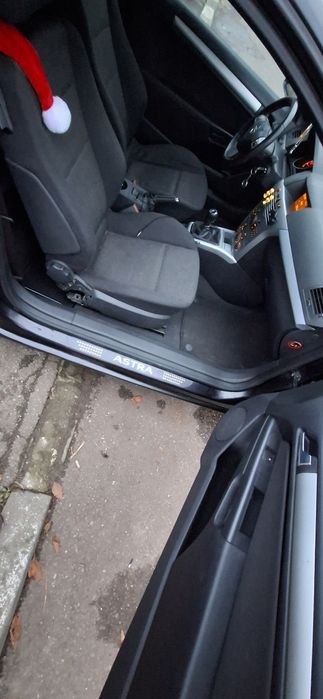 Opel Astra H GTC Turbo 1.6 Benzina 180 cp