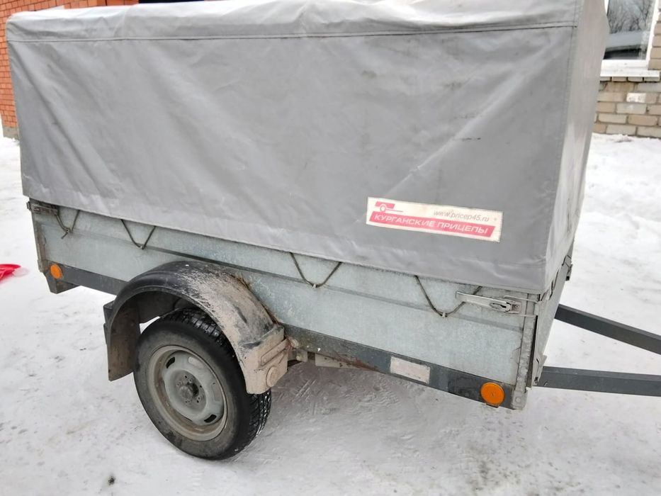 Продам прицеп 380