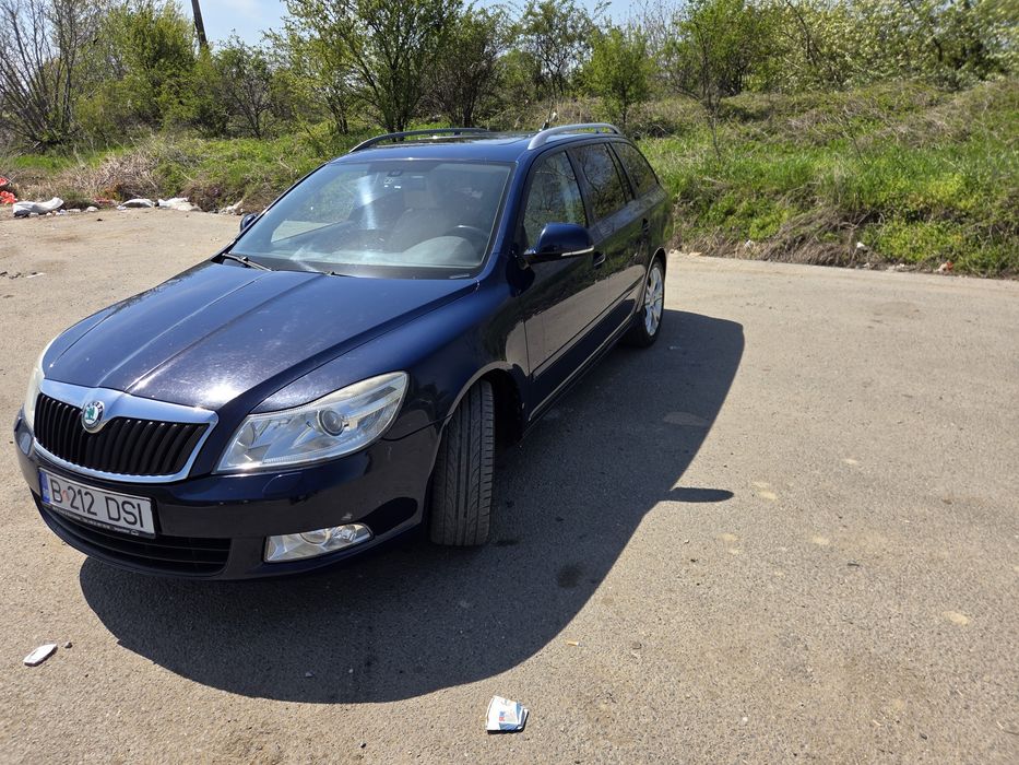 SKODA Octavia 2012 — imagine 2