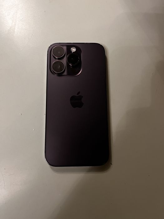 Айфон 14 про.