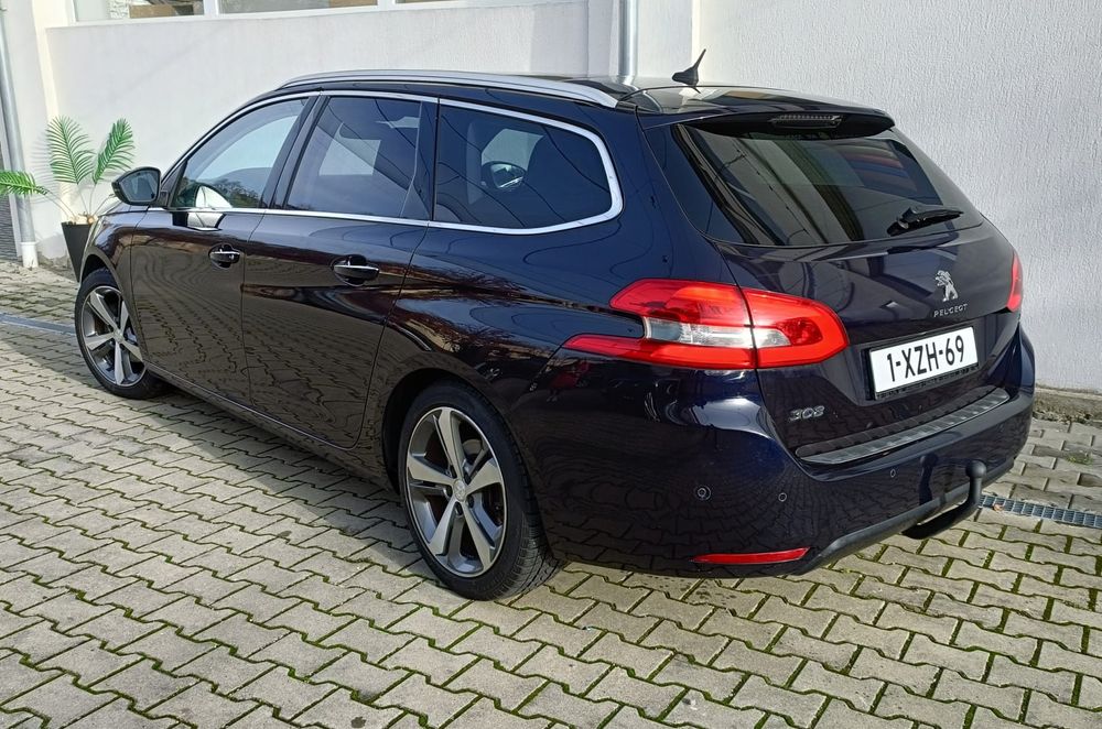 Peugeot 308 GT Line Premier 2015 FULL Garantie Benzina 131cp Impecabil