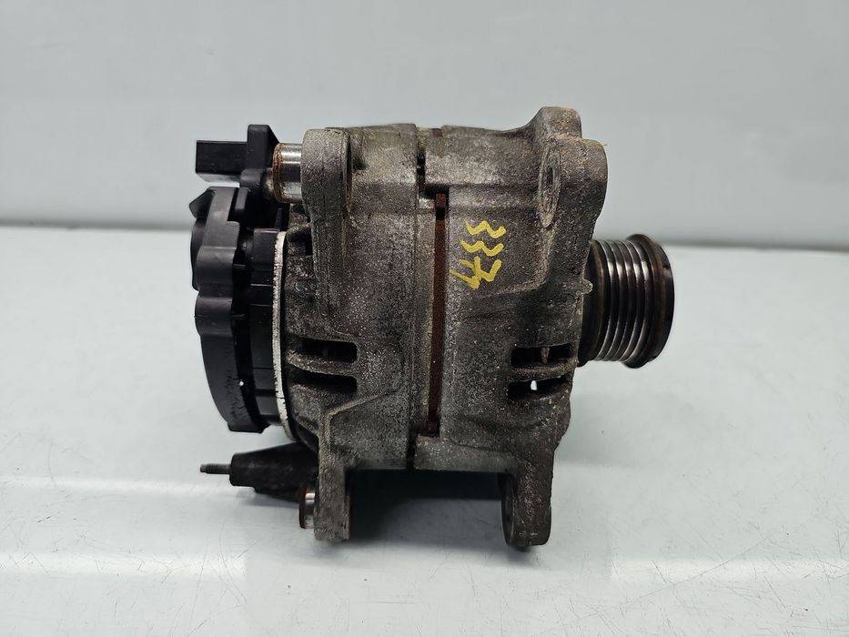 Alternator Volkswagen Golf 5 (1K1) [Fabr 2004-2008] 06F903023F 2.0 TDI