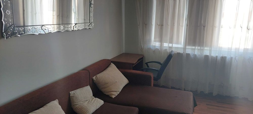 Închiriez apartament cu 2 camere, zona Girocului, 40mp, pret 350 EUR, docomandat si utilat