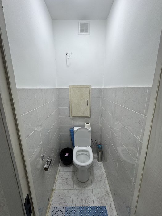 Своя. Сергели 8-ҳудудда ҳамма шароити бор ғиштли уй ижарага берилади.