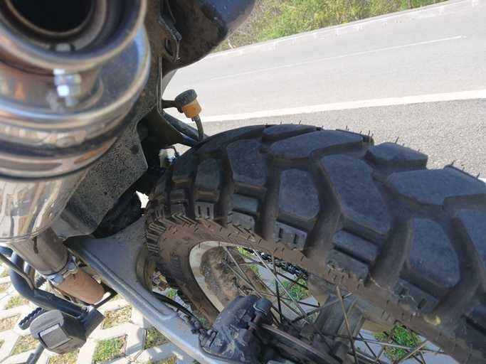 Moto BMW F650 GS Dakar , 2 spark , 19.000 Km , plus echipament complet la pachet - totul sau nimic.