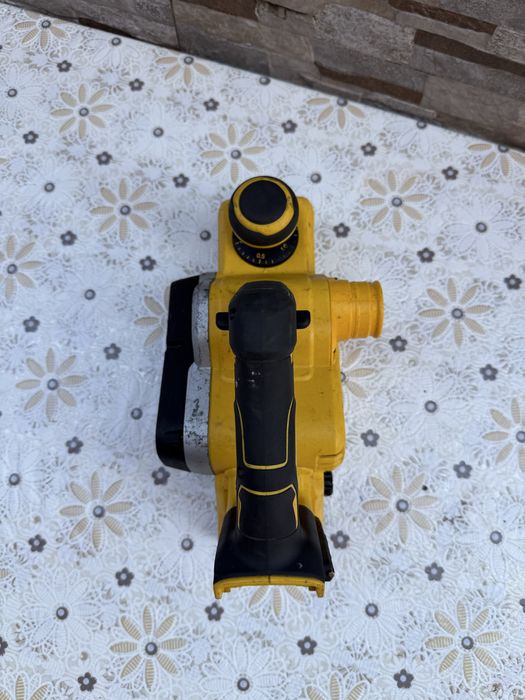 Акумулаторно ренде DeWALT