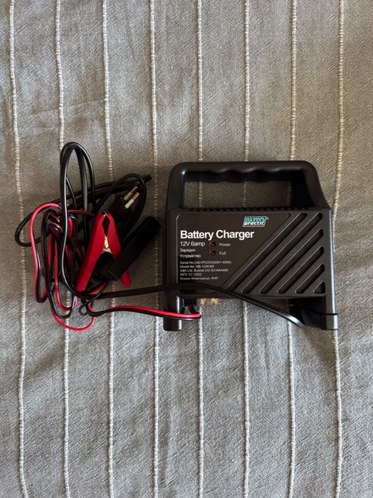 Зарядно Auto Practic 12V/6A устройство за акумулатор