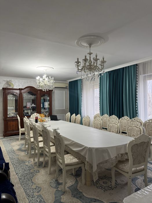 Продом большой дом с мебелью