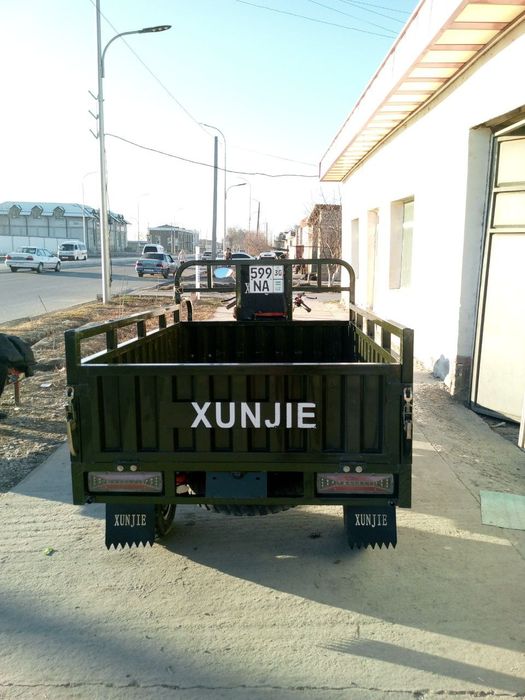 Хунже мотоцикл Хаима жойи идиал