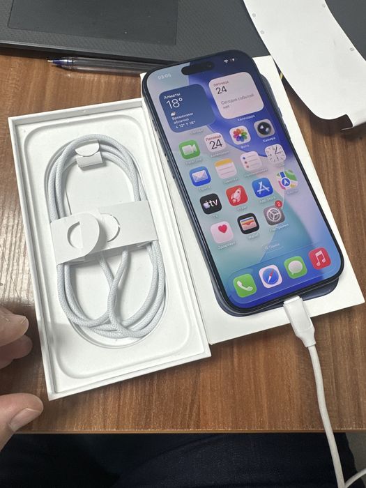 Продам 17 про 512