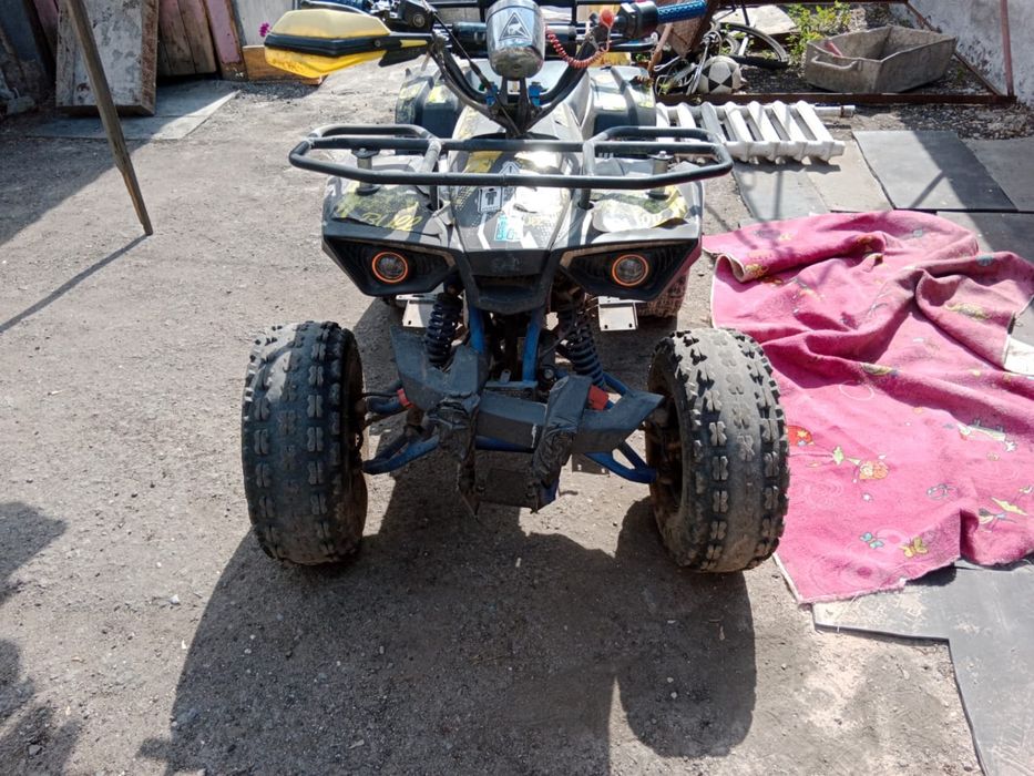 Квадроцикл atv125