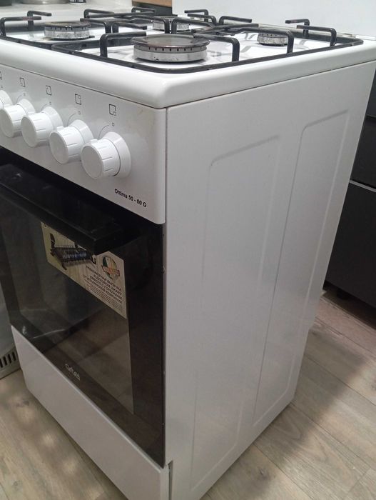 Продам газ плиту, в отличном состоянии