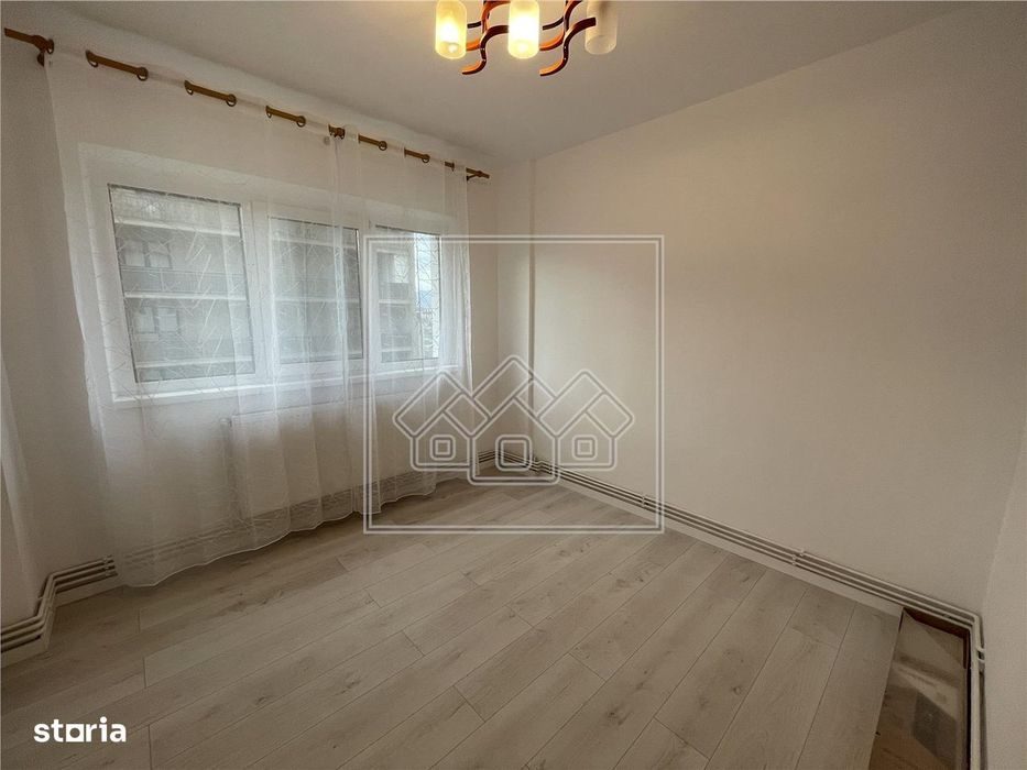 Apartament 2 camere decomandat, Rahovei