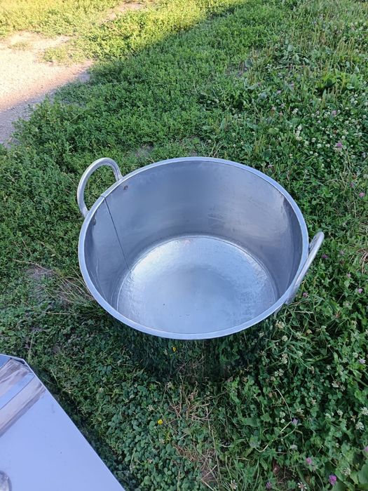 Vând găleți pentru mult oi/ capre din inox