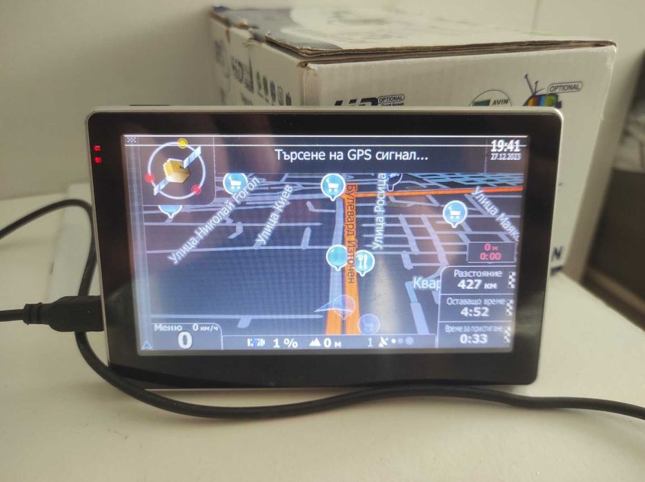 Навигационна система WEST ROAD WR-5084s,800 mhz и Сенник
