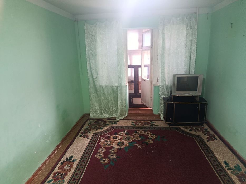 Срочно сдаеться 1комнатная квартира в 3 микрорайоне