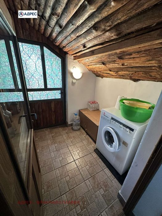 Продава се Къща в с. Садовец, Област Плевен - 105 кв.м за 1048 €/кв.м - Снимка #2