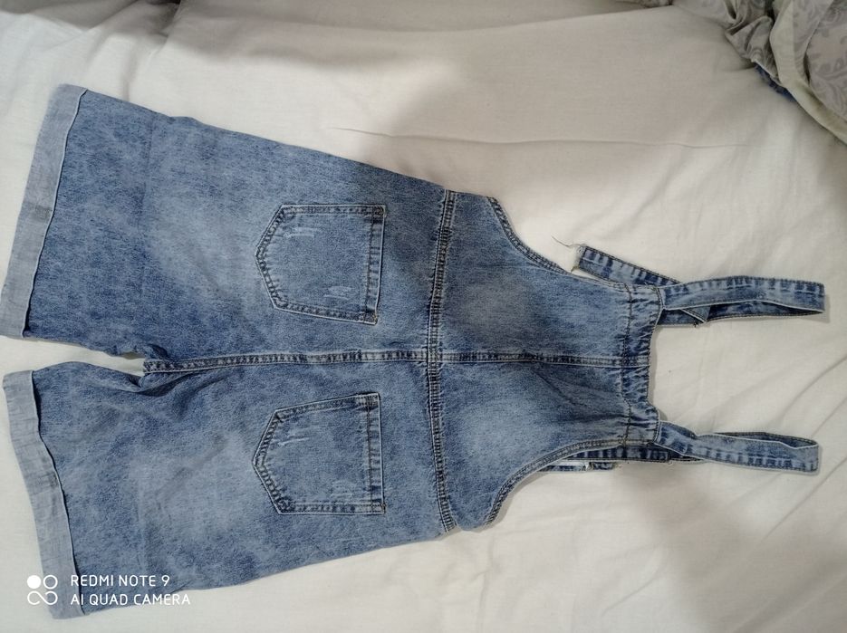 Комбинезон джинсовый