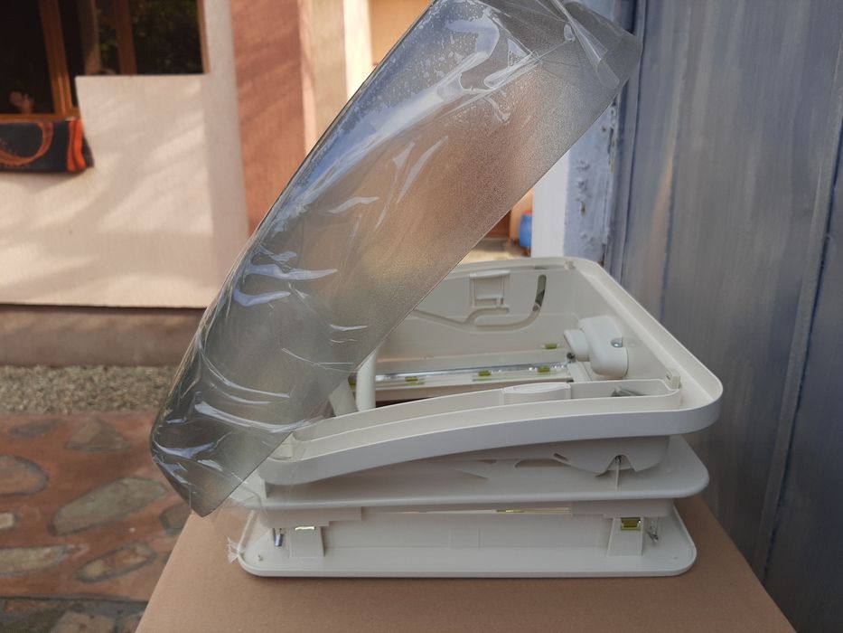 Trapa 28/28 mini heki Dometic