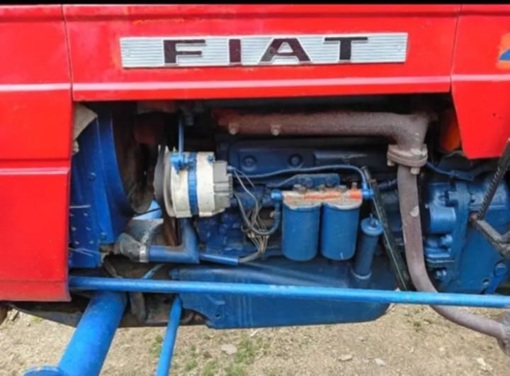 Vând Tractor Fiat 415