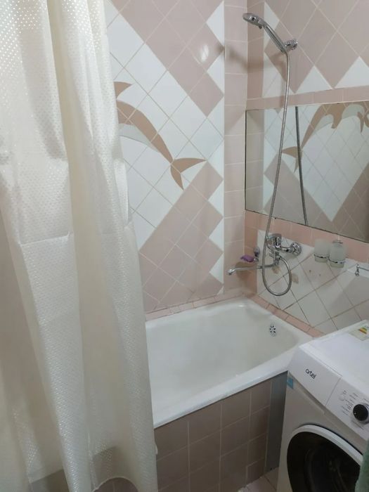 Сдается 3 ком Метро Новза Хамза