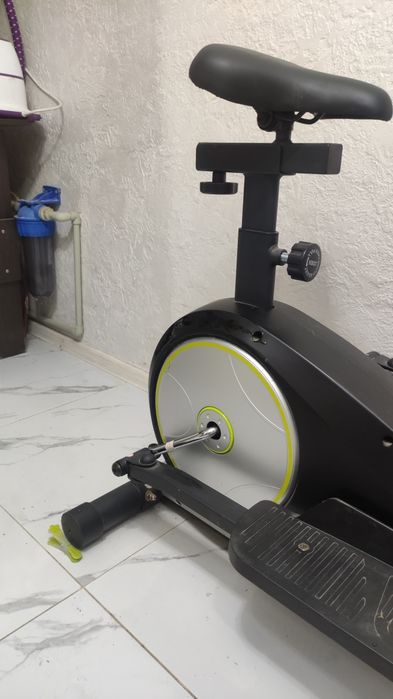 СРОЧНО продам тренажерный велосипед