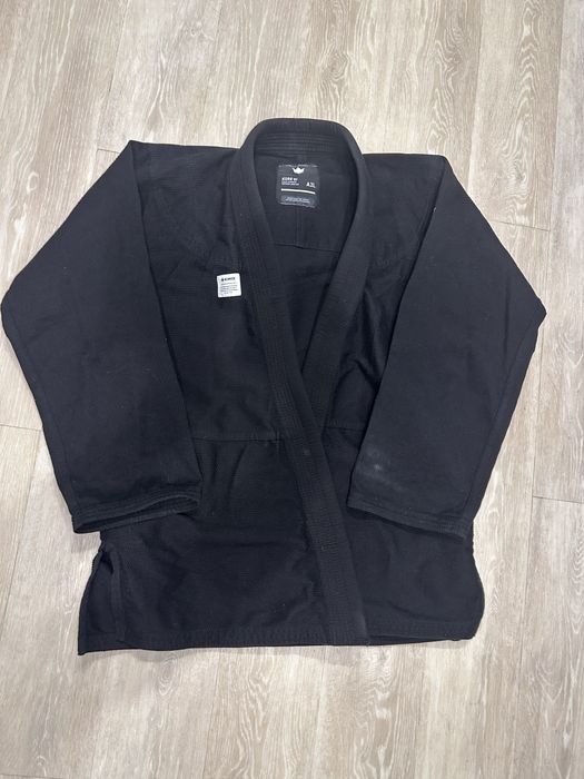 Кимоно KINGZ новое