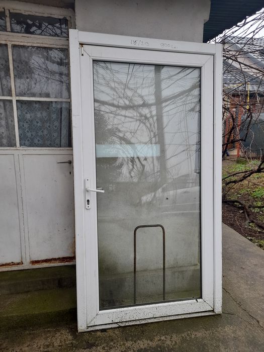 Usi termopan pvc si metalice