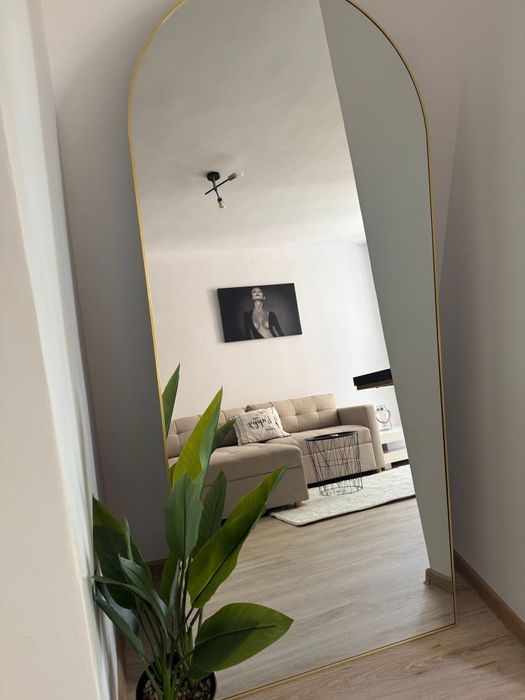 Închiriez apartament Bulevardul Castanilor