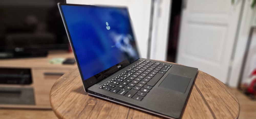 Ultrabook dell xps 9350 i7 2,5 ghz ssd 1tb,8 gb ram ,touchscreen