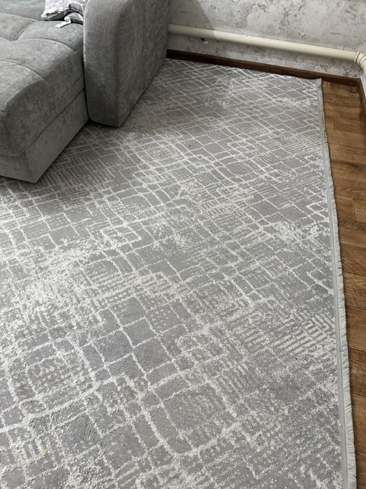 Ковер шелковый большой