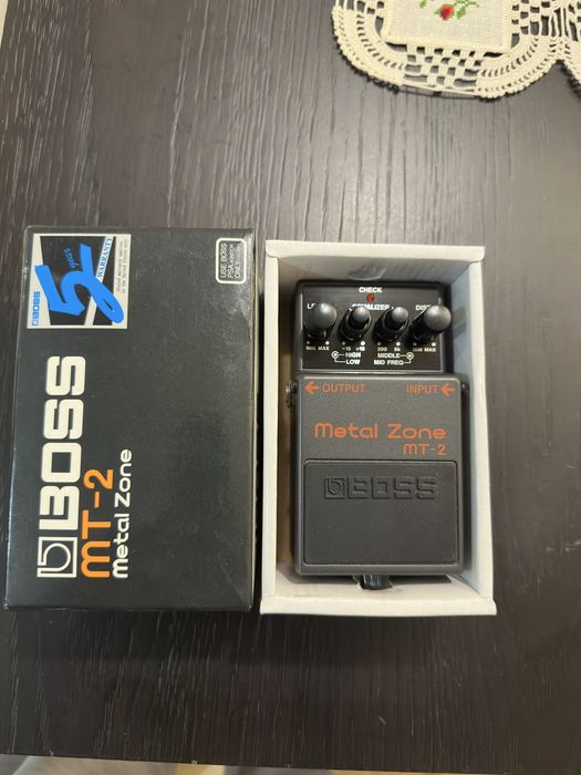 Boss MT-2 Metal Zone Distortion Guitar Pedal