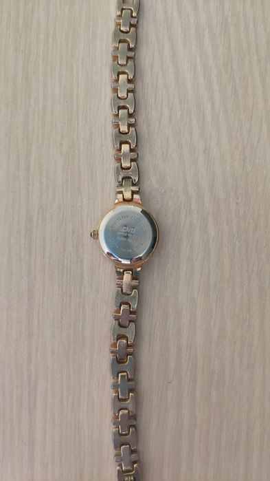 Часовник  дамски