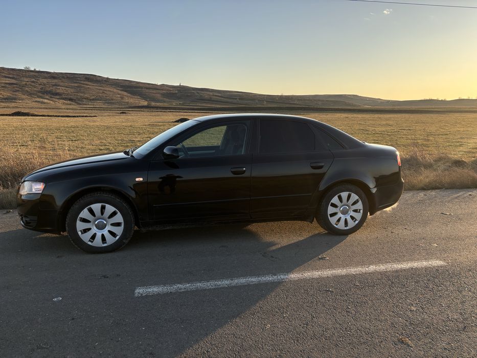 Audi A4 B7  Sedan