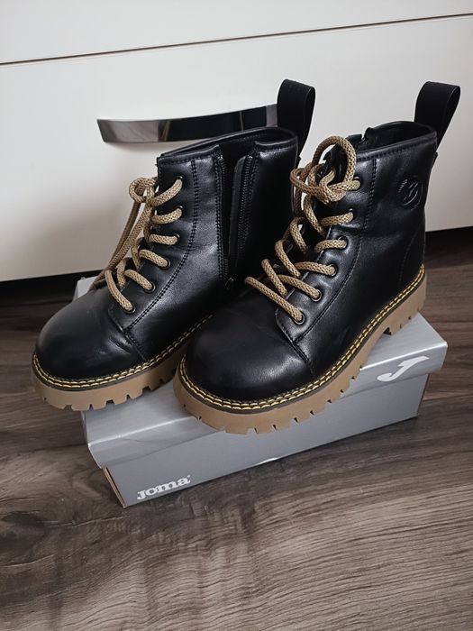 Ghete Benvenuti mărimea 33