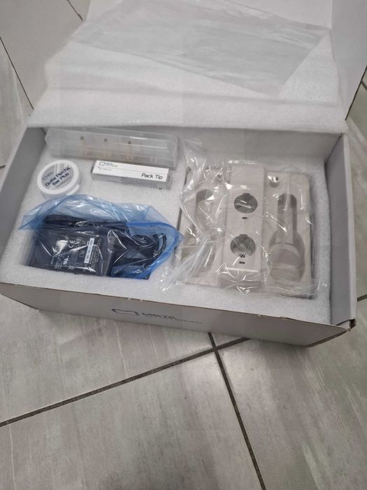 Безжична система за впръскване на гутаперча. Чисто нова, не отваряна!