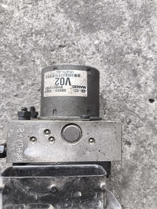 Abs/Абс модул за Hyundai i40 1.7crdi