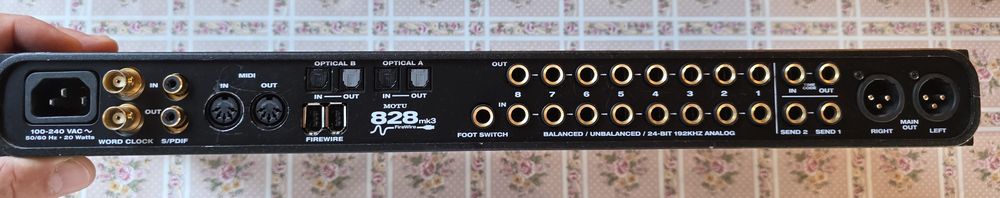 Motu 828mk3  firewire