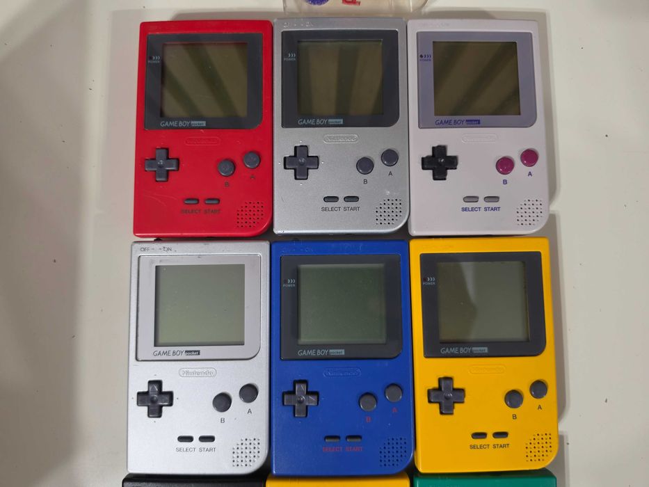 Nintendo Gameboy Pocket diferite culori