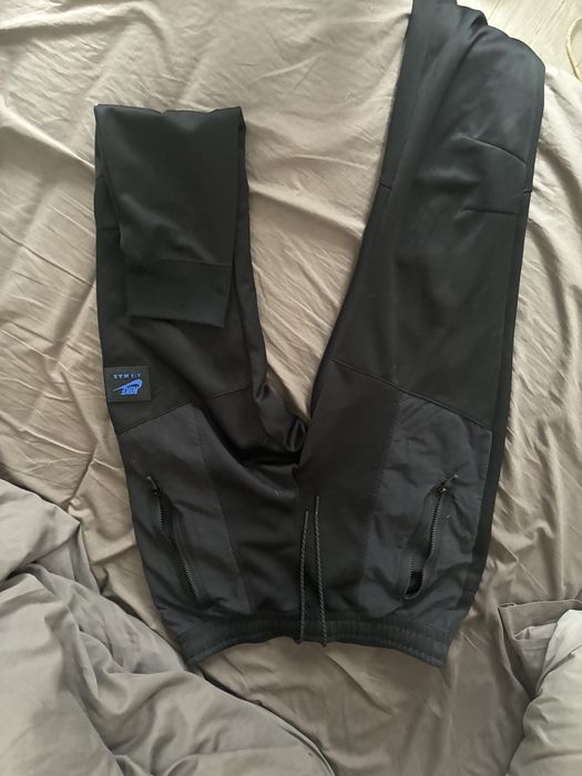 дрехи Nike Air Max